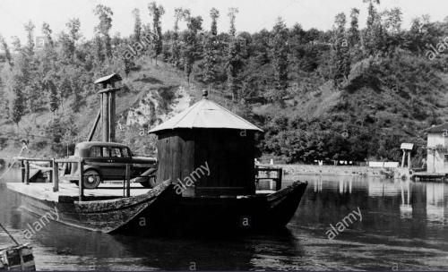 Il Traghetto con auto, anni '30