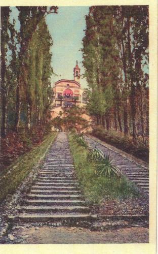 La scalinata del Santuario, anni '50