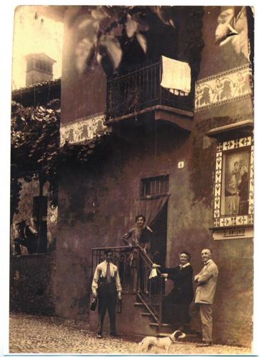 Casa Brolis, all'inizio di Garavesa