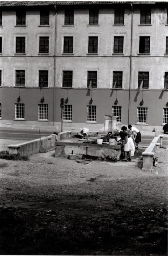 Il lavatoio di Garavesa con la fontana