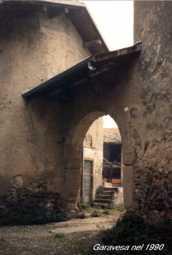L'ingresso di Garavesa nel 1990