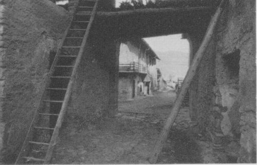 Ingresso alla corte di Cazzulino