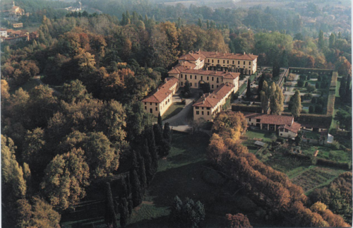 Panoramica di Villa Orsini-Colonna (Mombello)